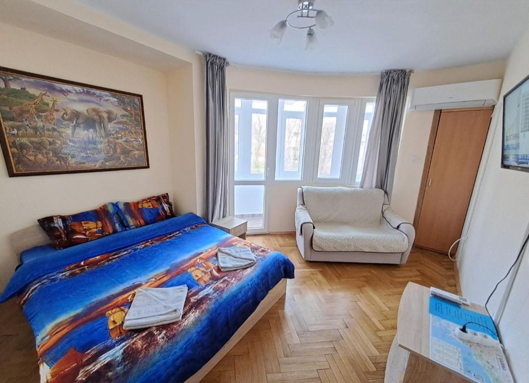 Варна Хостел Exterior photo
